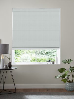 Kul Spa Roman Blind