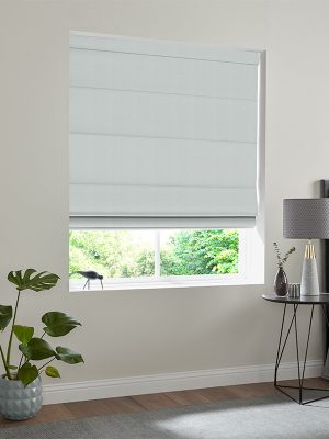 Kul Spa Roman Blind