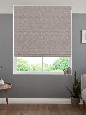 Corinne Otter Roman Blind
