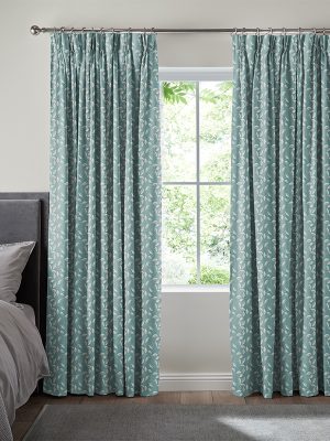 Tivoli Spa Curtain Tivoli Spa Curtain