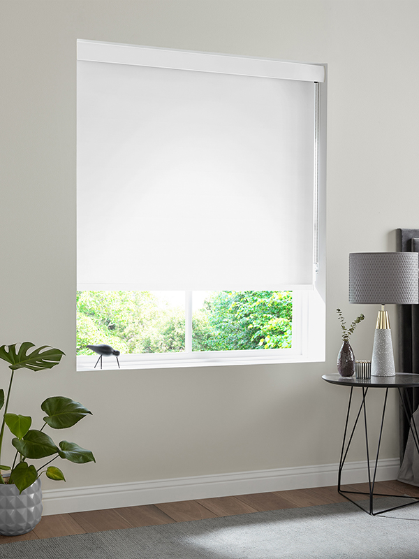 Maitlin White Roller Blind Maitlin White Roller Blind