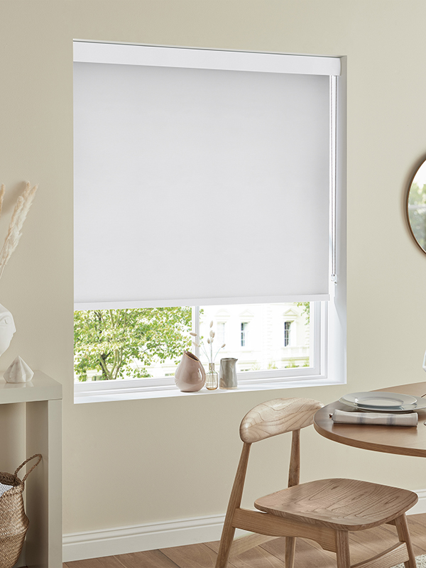 Lennie White Roller Blind Lennie White Roller Blind