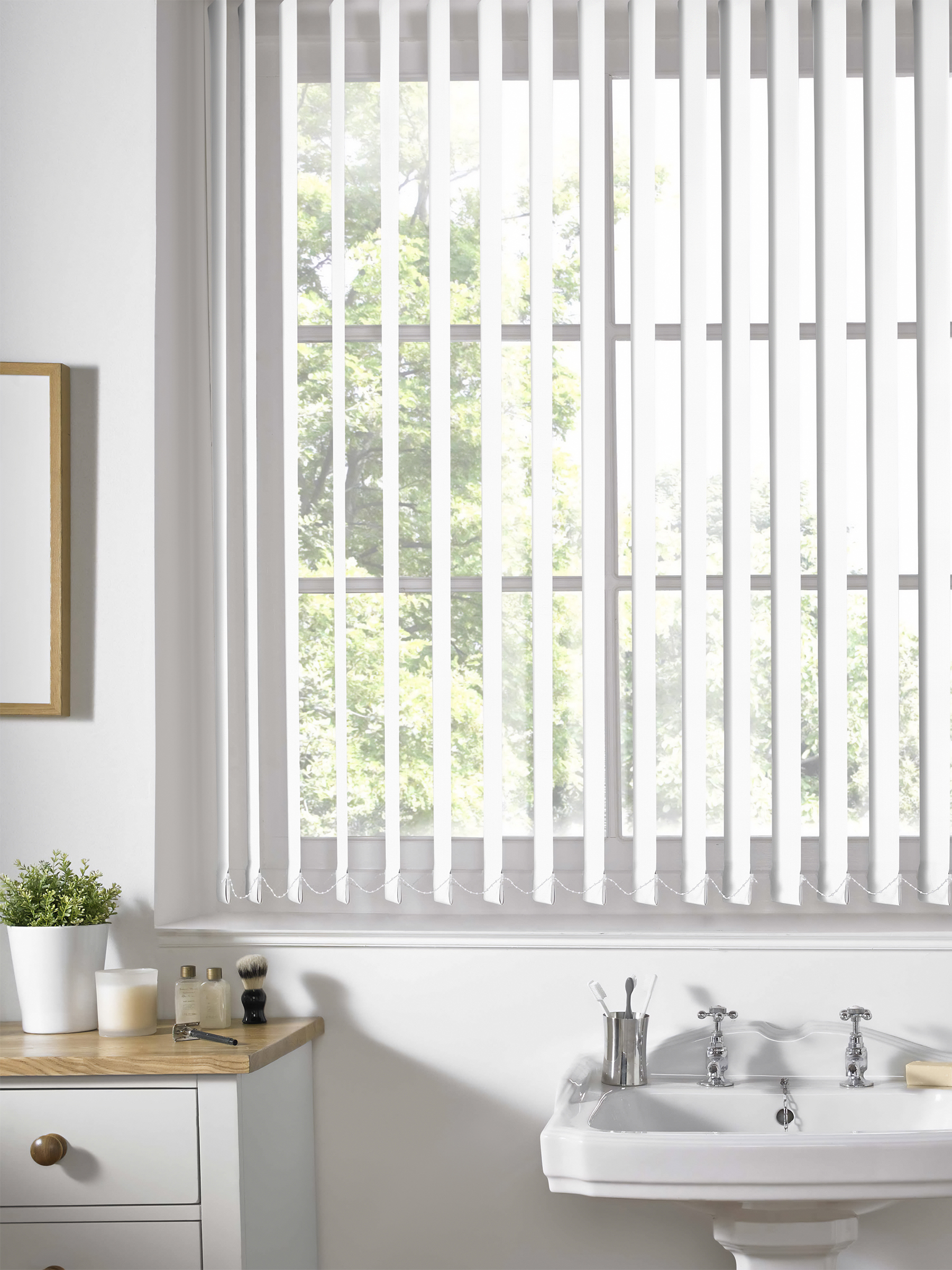 Shipley White Vertical Blind Shipley White Vertical Blind