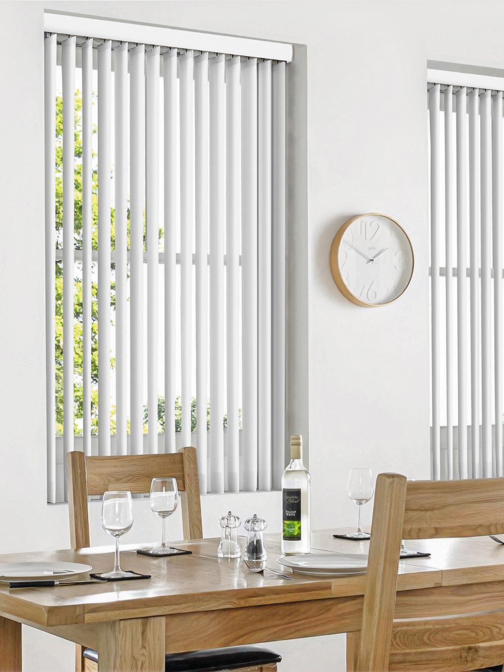 Astin 5%  White Vertical Blind