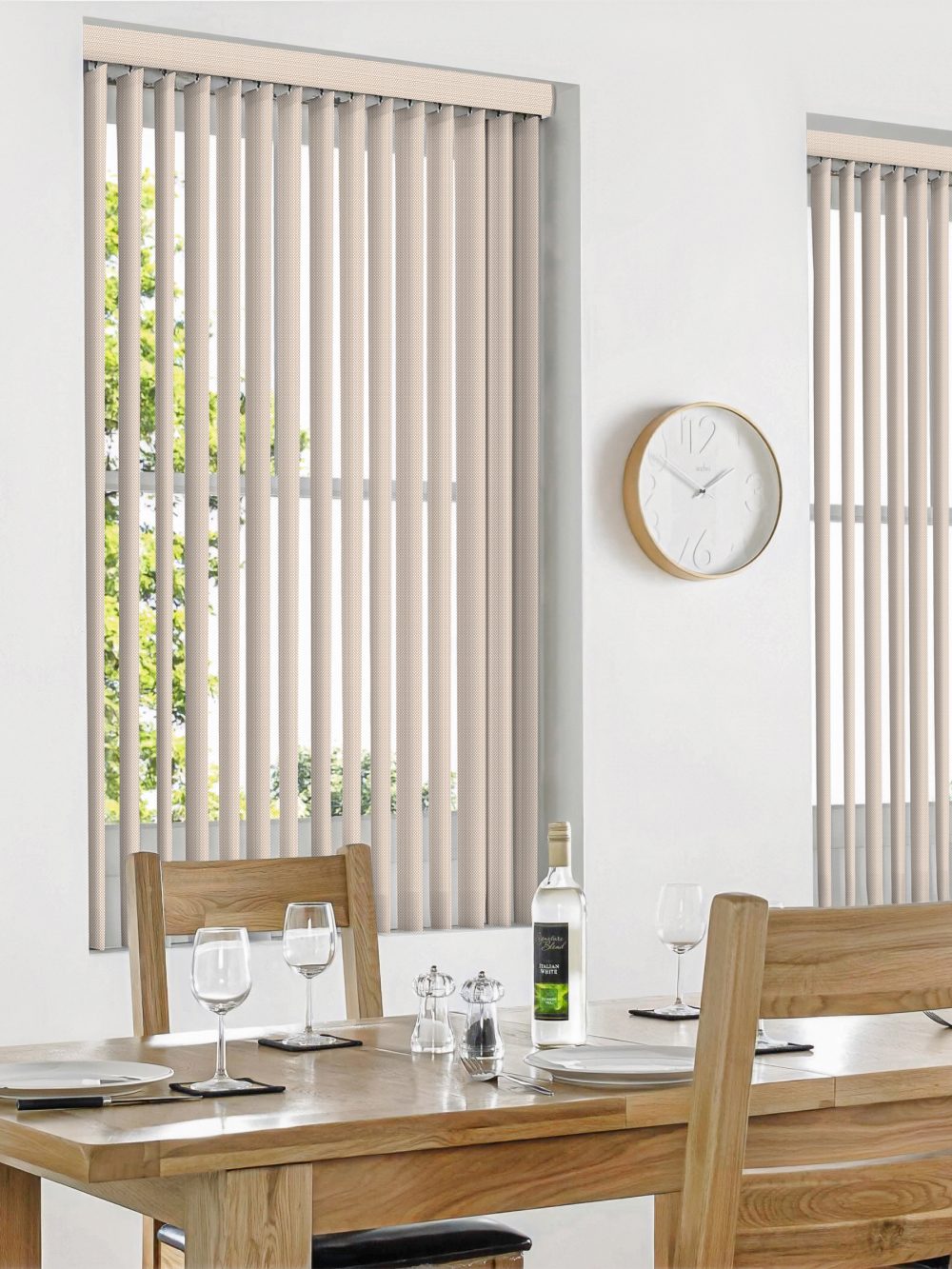 Astin 5%  Ivory Vertical Blind