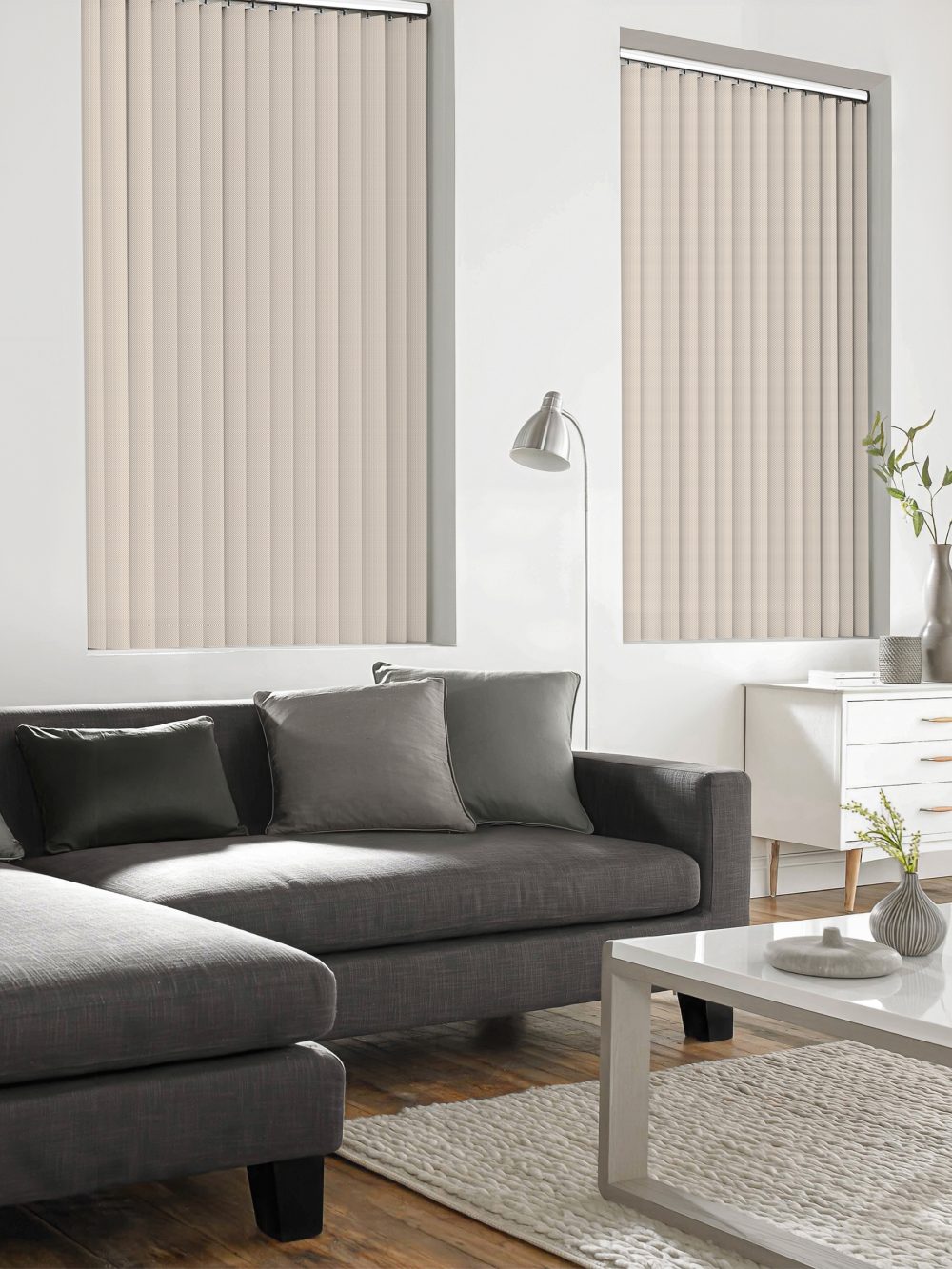 Astin 5%  Cream Vertical Blind