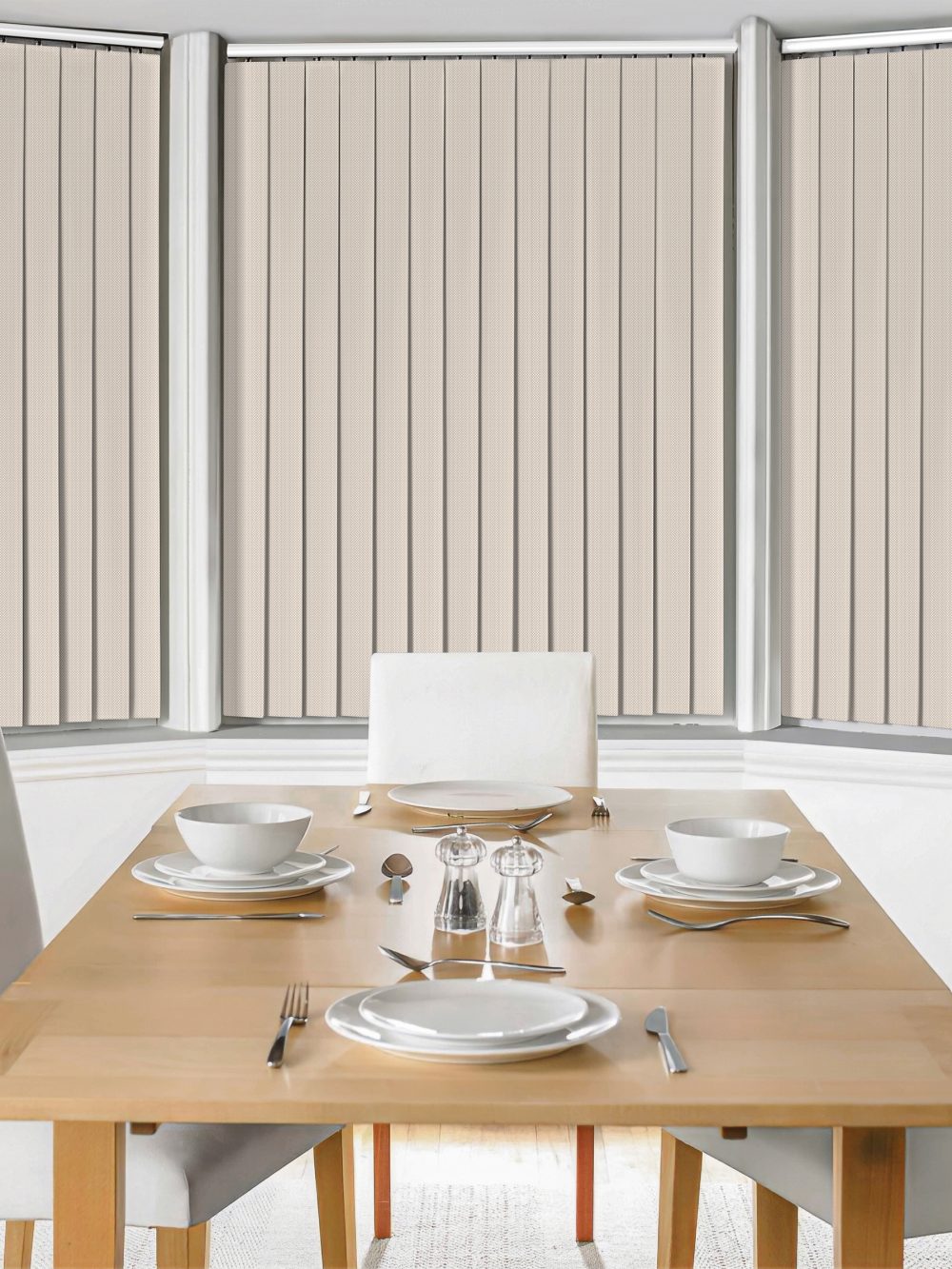 Astin 8% Cream Vertical Blind