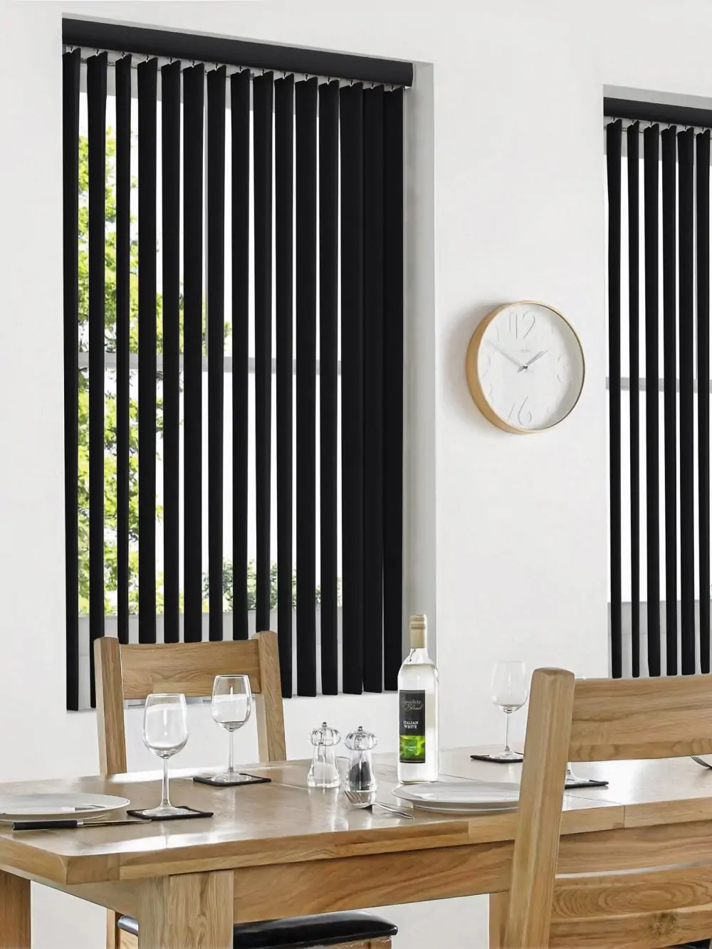 Shipley FR Noir Vertical Blind