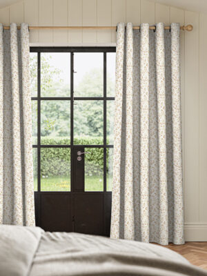 Aideen Sienna Curtain