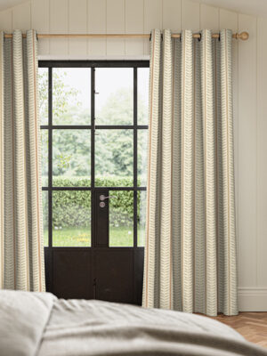 Huda Spice Curtain Huda Spice Curtain